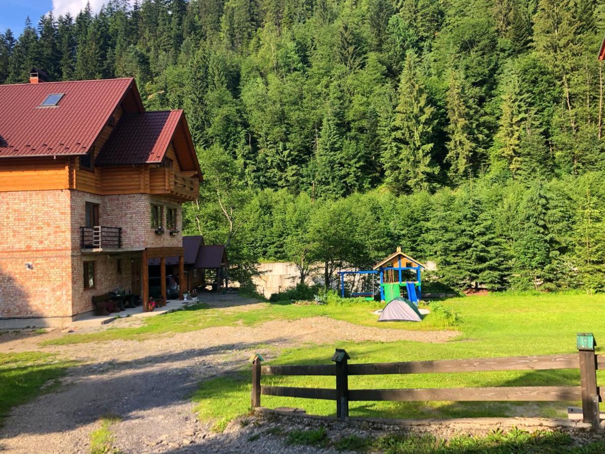 Під Магурою Hotel Vorokhta Luaran gambar